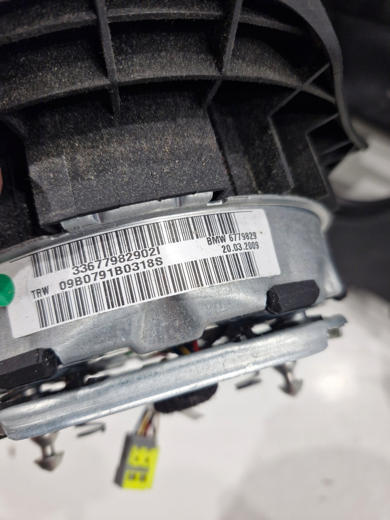 фото №6, Bmw 3 e90 e91 e92 e93 панель приладів консоль подушка оригінал europa czarna 9202835