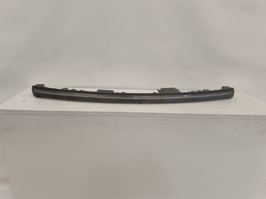 Купити Led drl лампа перед mercedes eqa eqb 243 a2439063200