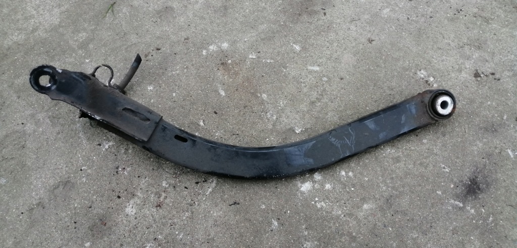 фото №2, Alfa romeo giulietta рычаг правый задняя задний