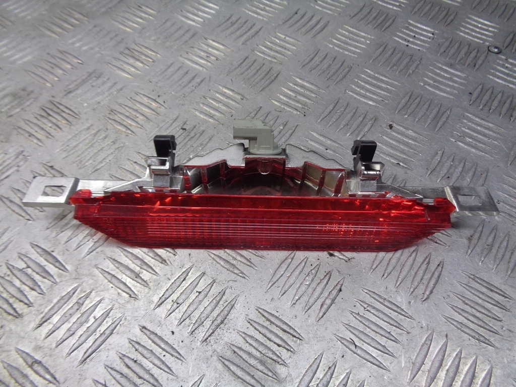 фото №1, Свет стоп-сигнал toyota corolla e12 hb