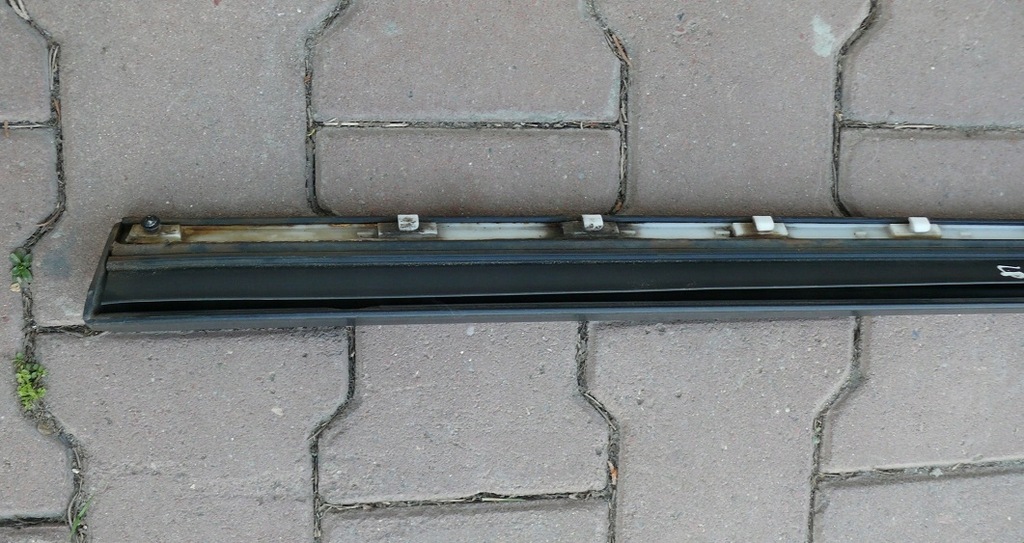 фото №11, Молдинг нижня двері лівий перед audi s6 a6 c5 4.2 s-line lz9w 4b3853959