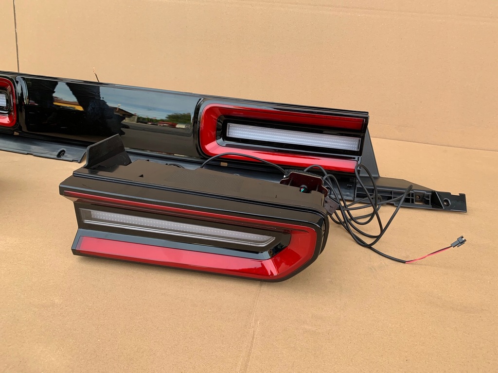 фото №11, Dodge challenger 2007-14 лампы led задняя swap переделка na 2015-21 жёлтый поворот