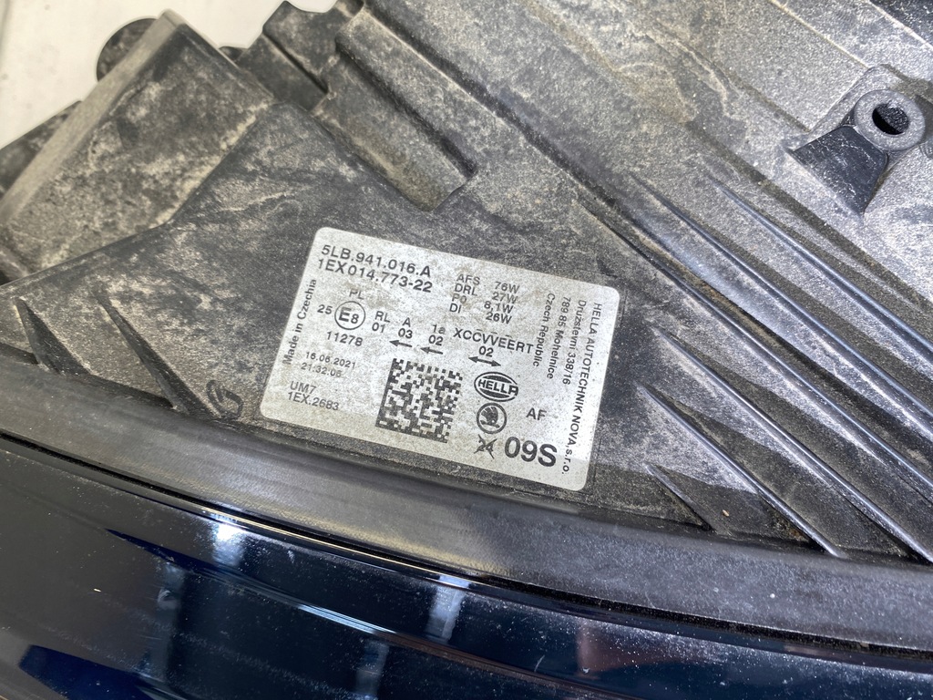 фото №9, Skoda enyaq лампа правый перед full led 5lb941016a