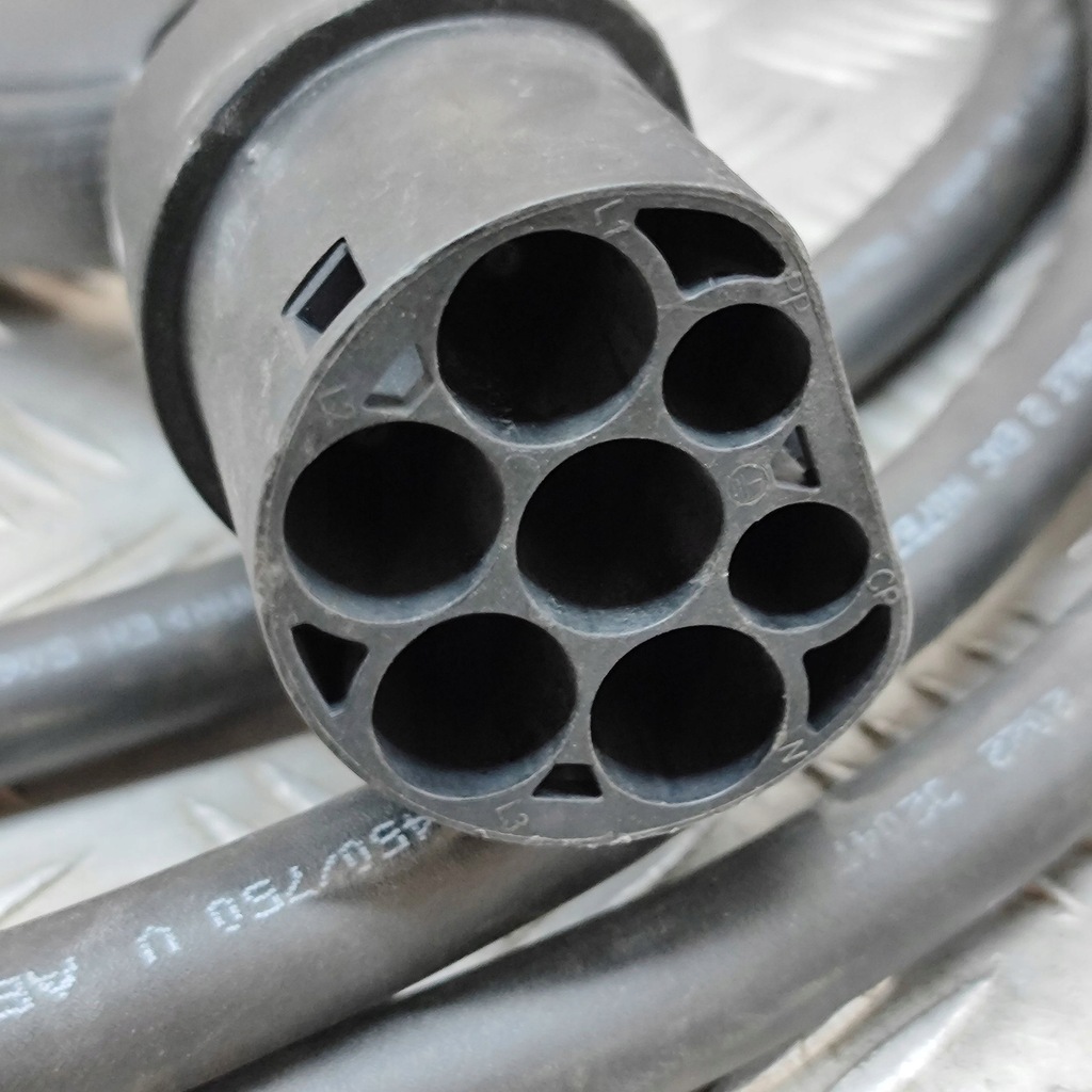 фото №5, Hyundai ioniq 6 2023 кабель do зарядки автомобиля электрический