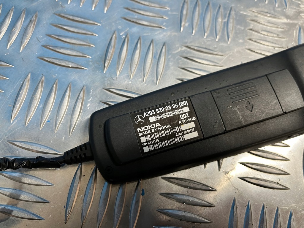 фото №7, Mercedes w203 телефон nokia a2038202335