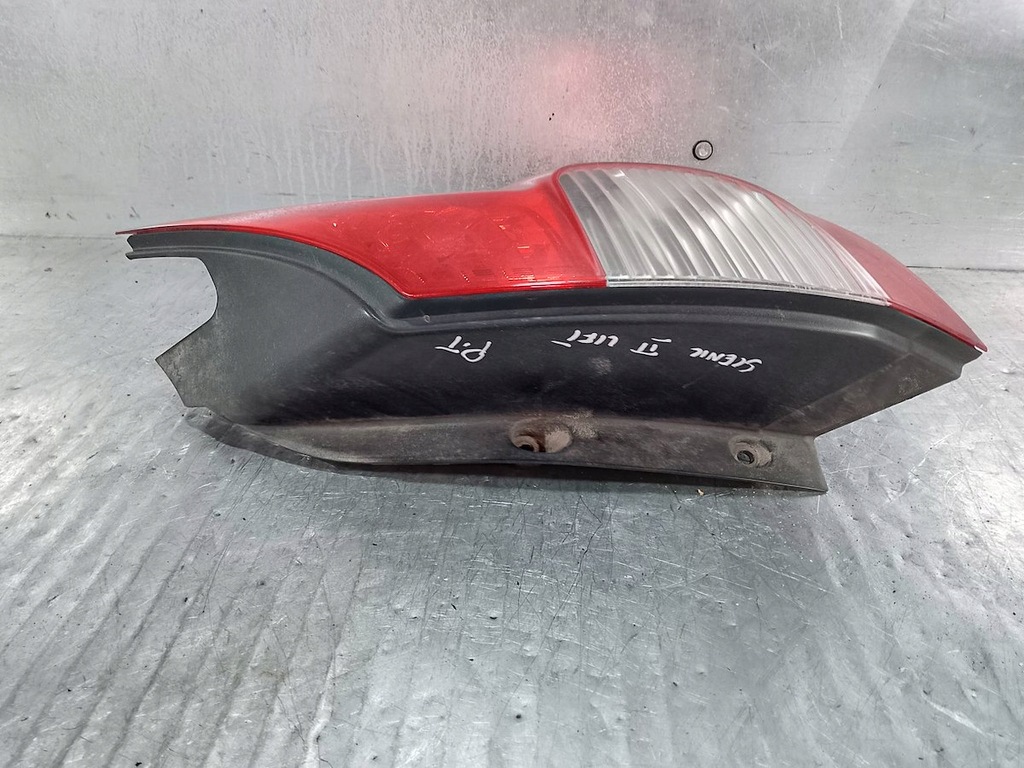 фото №4, Лампа задняя правая renault scenic ii 8200474327-a