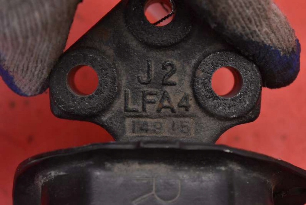 фото №8, Подушка кронштейн двигуна 9671185380 nfp citroen c-elysee 2 ii 1.6 vti 115 km