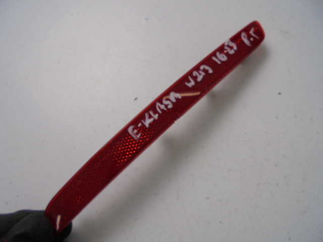 фото №1, Отражатель правый задняя mercedes e-klasa w213 2016-2023