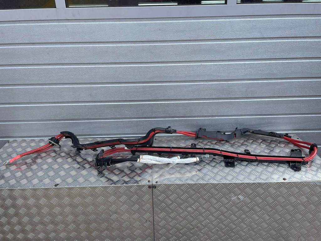 фото №1, Bmw x3 g01 шланг плюсовой 8736072