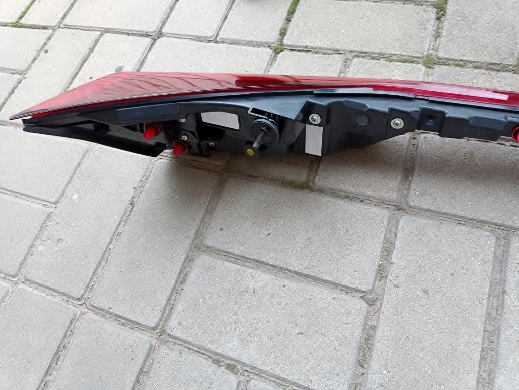 Lexus ux накладка крышки задний  задняя свет стоп Киев