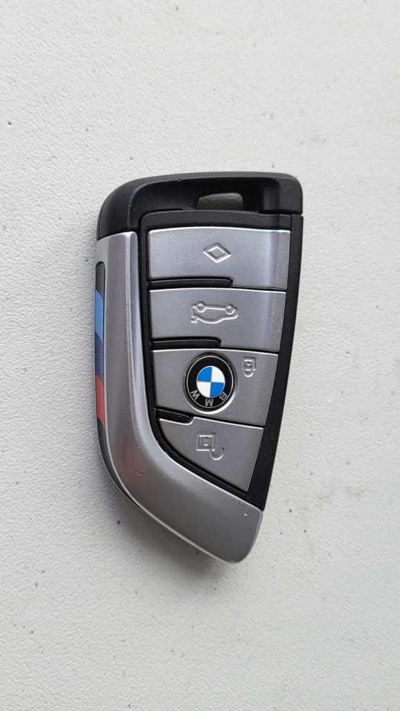 фото №1, Ключ ключ keyless do bmw 1, 4, 8 состояние db