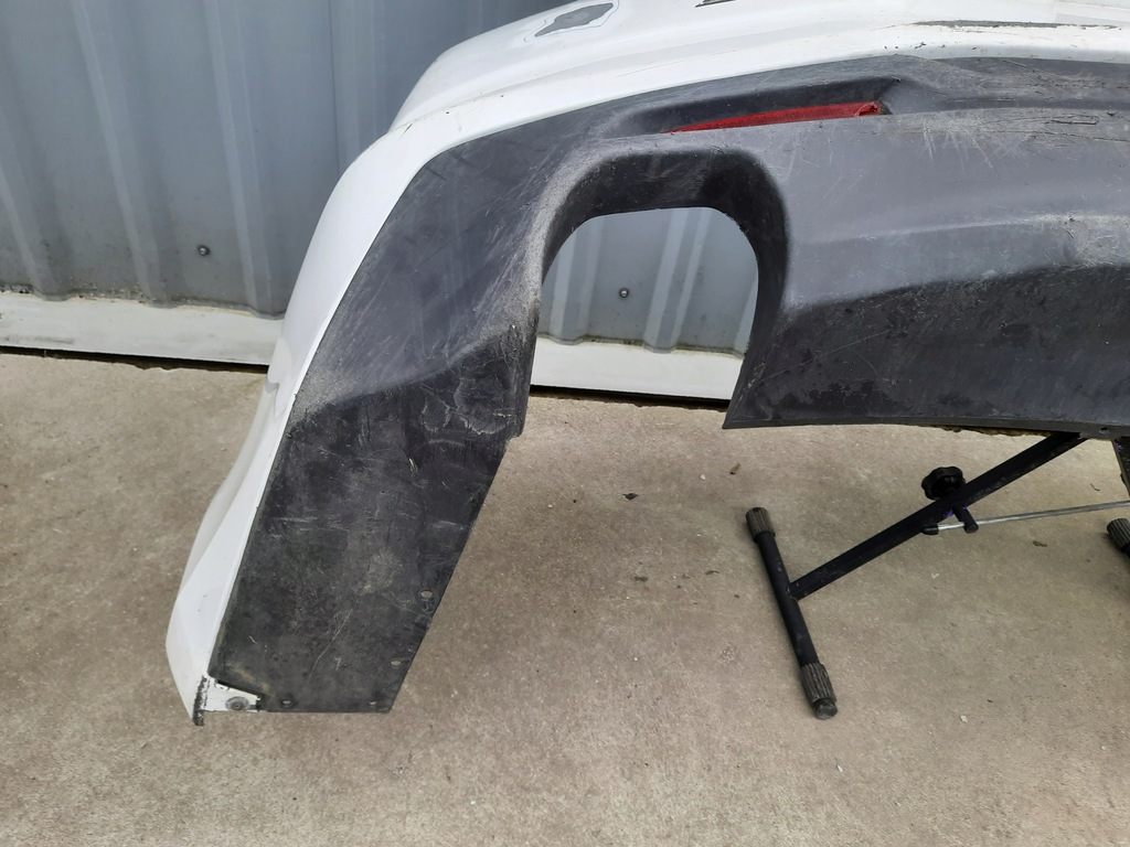 фото №9, Chevrolet camaro ss 19- бампер задня 84626359 usa