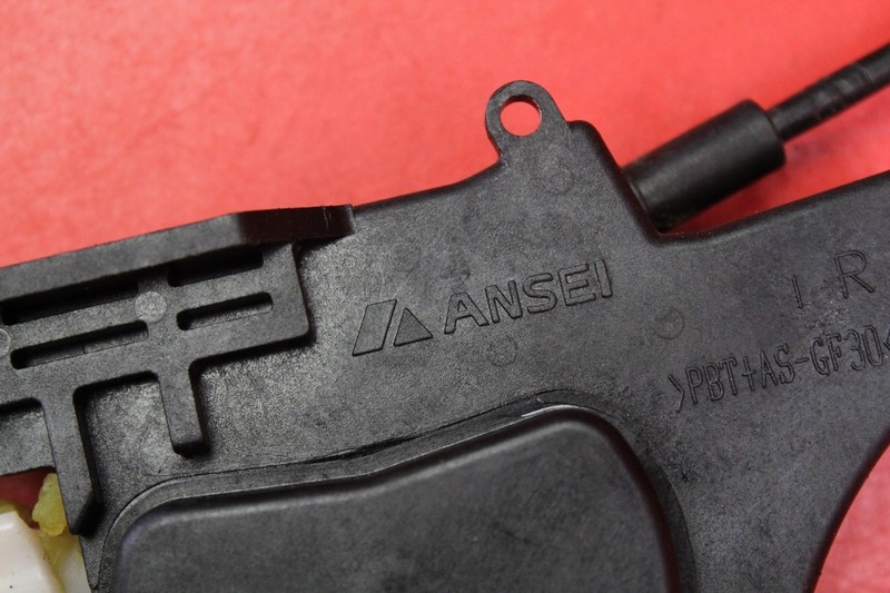 фото №7, Замок двері правий задня задній mitsubishi lancer 8 viii sedan 07-14