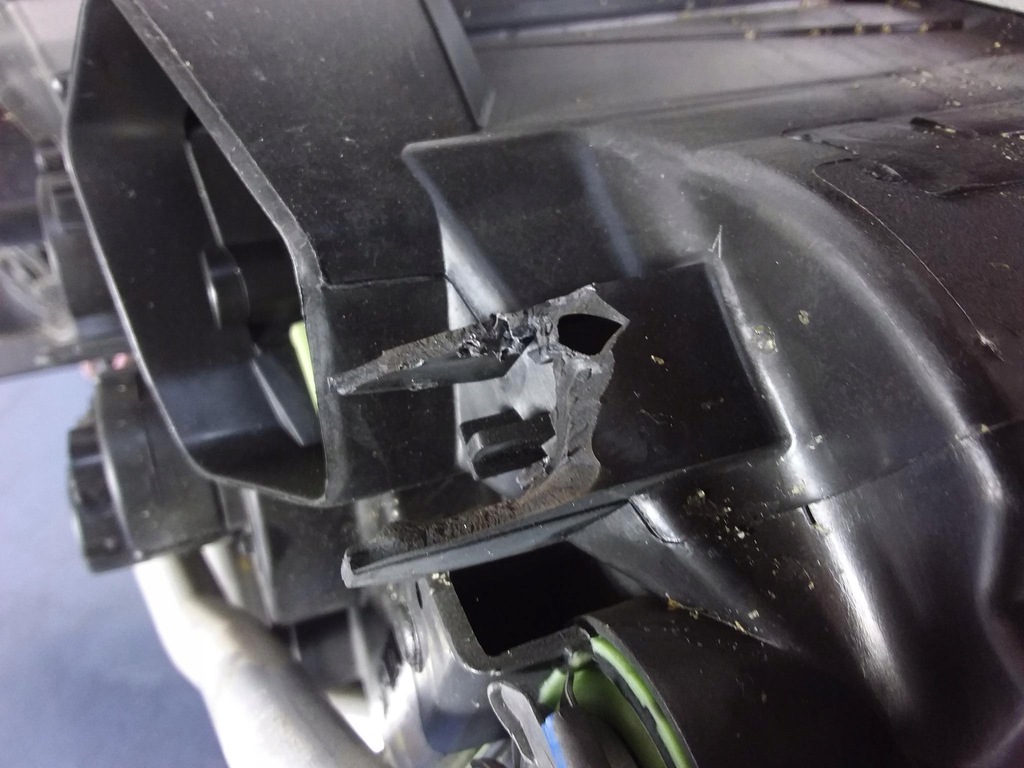 фото №9, Renault megane iv отопитель 272700642r