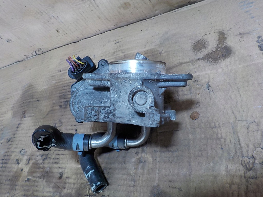 фото №7, Vw golf vii дросельна заслінка 1.6 tdi 04l128063n