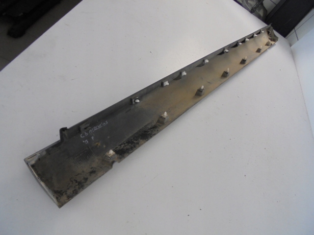 фото №4, Молдинг поріг права citroen c3 aircross 17-