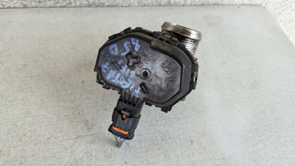 Купить Ford transit courier 1.5 tdci дроссельная заслонка 9807238580