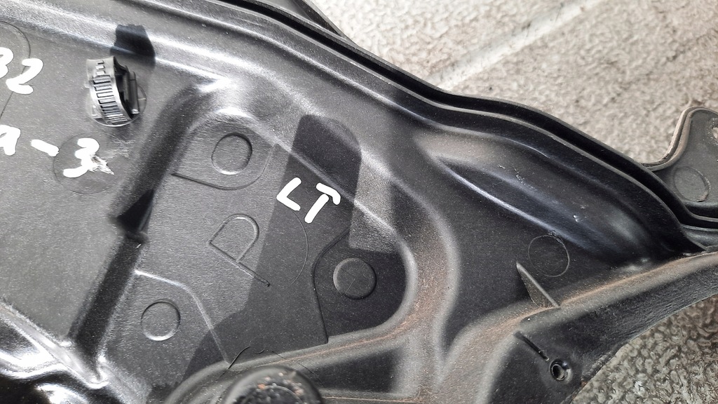 фото №4, Підйомник скло лівий задня mazda 3 05r