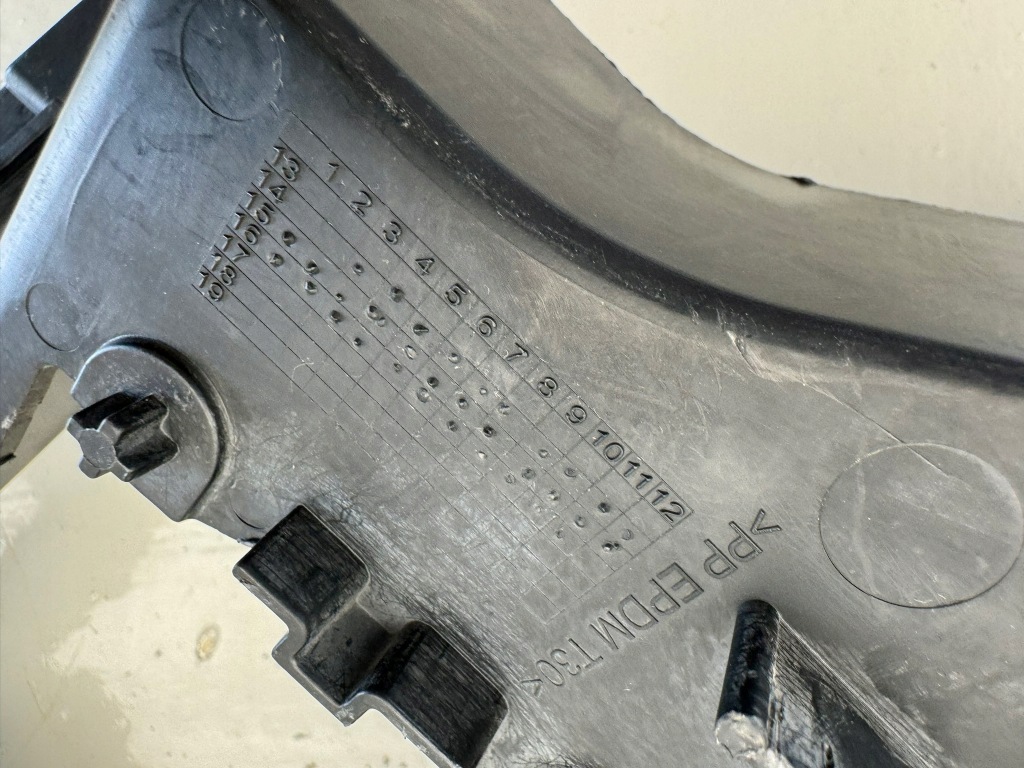 Porsche cayenne 2 2 рестайлинг  14-17r решётка бампера перед правая передняя в Украине