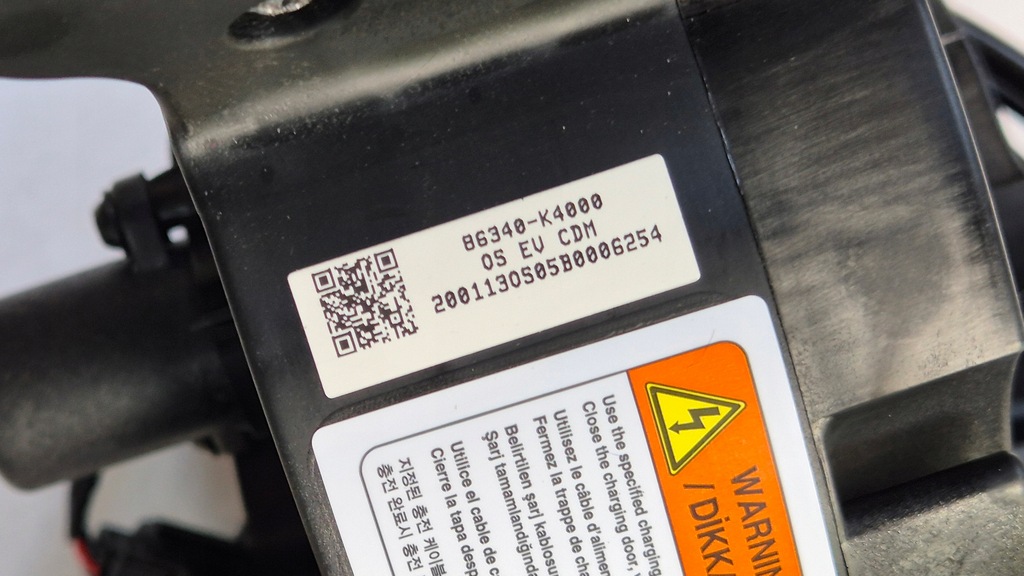 фото №13, Кришка роз'єм заряджання hyundai kona electric ev 18-20 оригінальний номер 86340-k4000 nowa