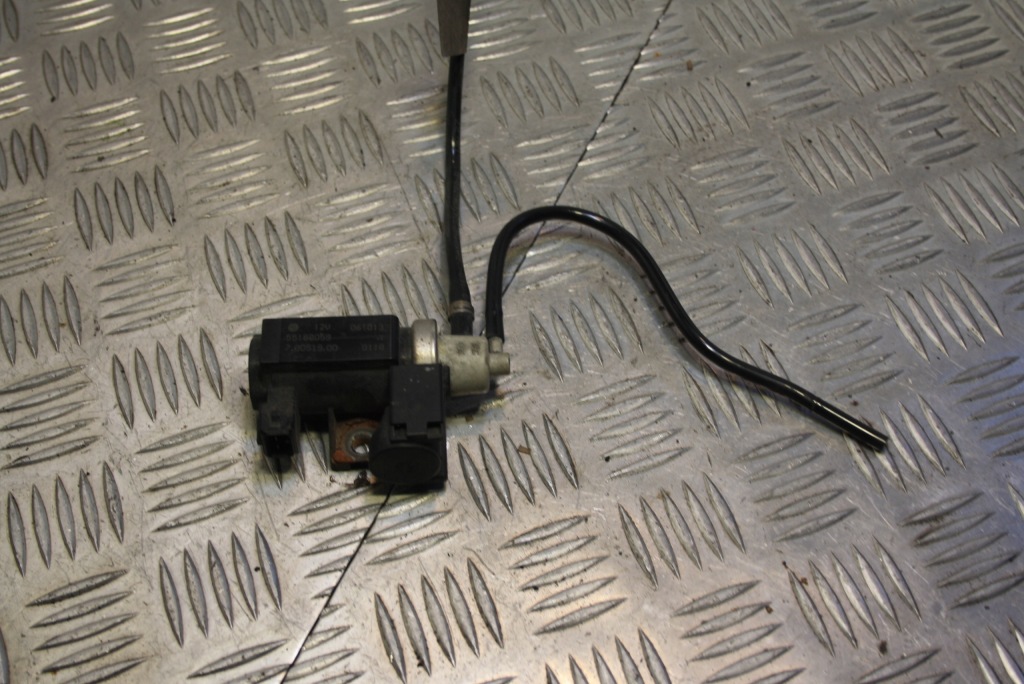 фото №1, Клапан вакуумa 55188059