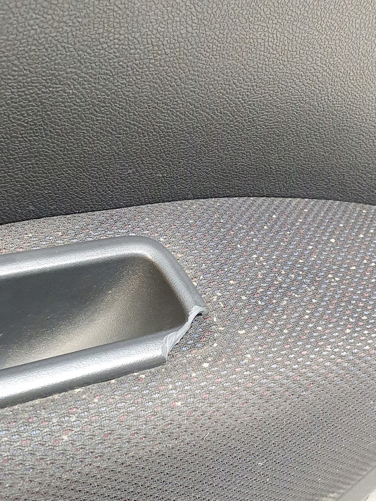 фото №4, Обивка обшивка правый задняя renault clio iii 5d 05r.