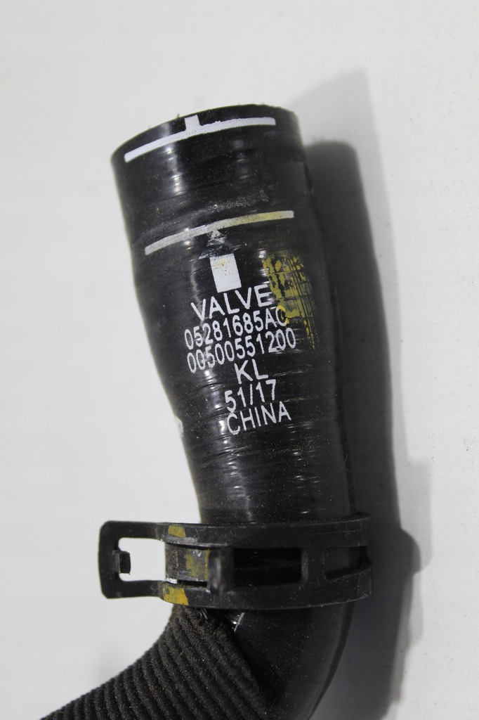 фото №4, Cherokee kl 19- 2.0tb шланг труба интеркулер