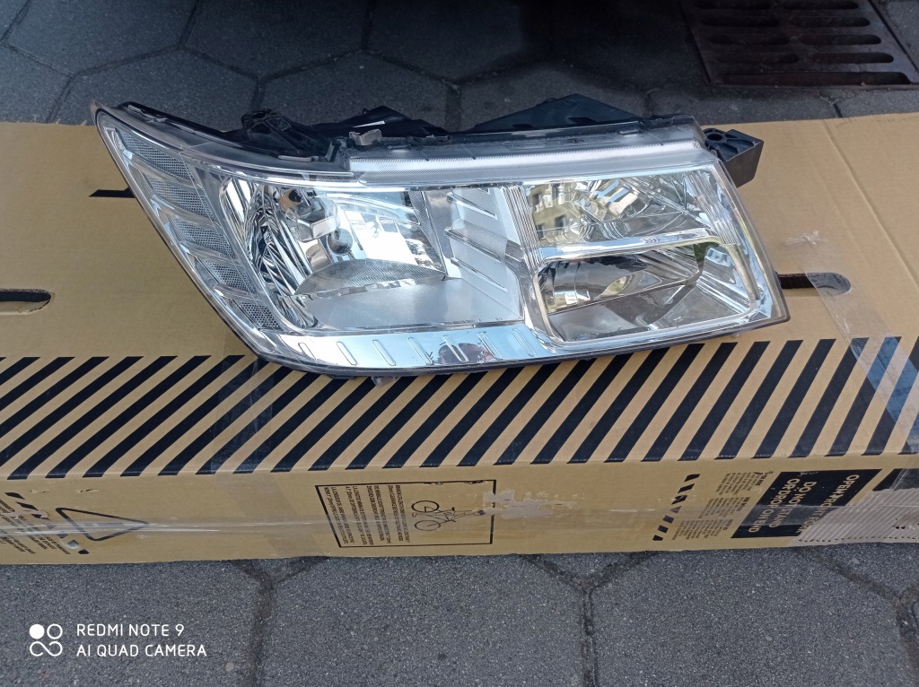 фото №1, Fiat freemont dodge journey лампа правая eur org