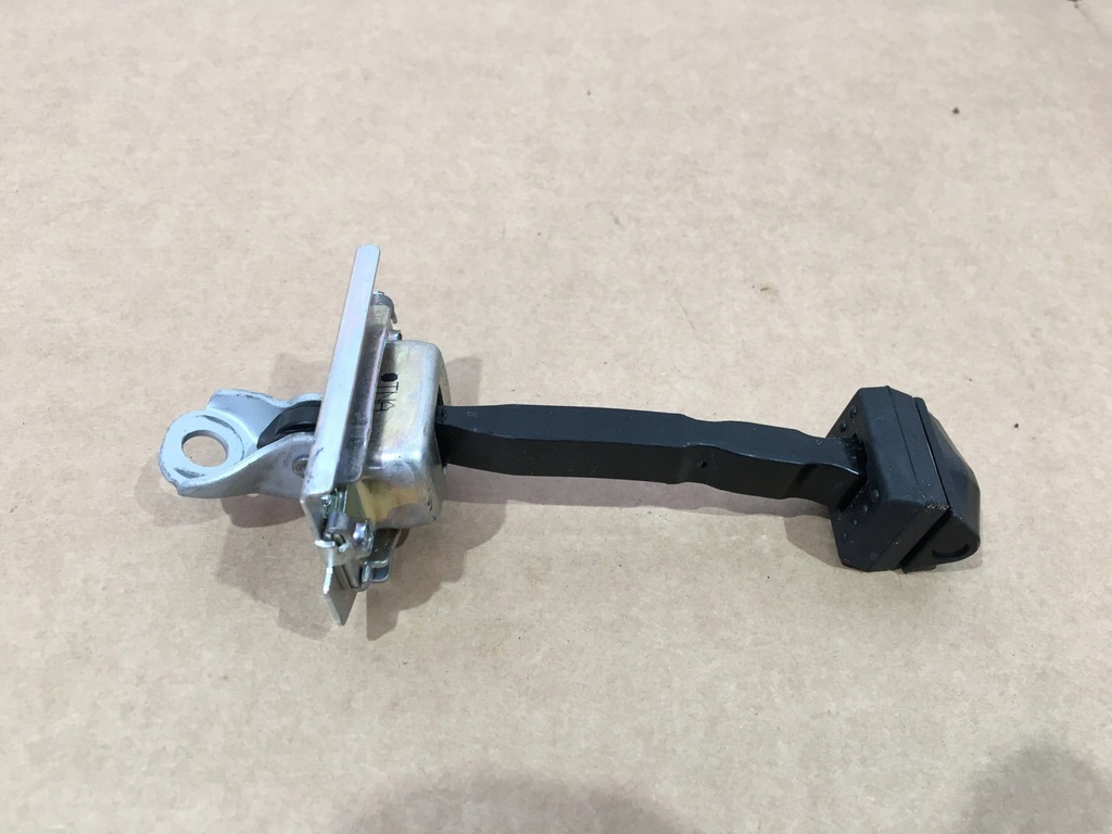 фото №1, Ограничитель дверь правый задняя honda hr-v iii 22-