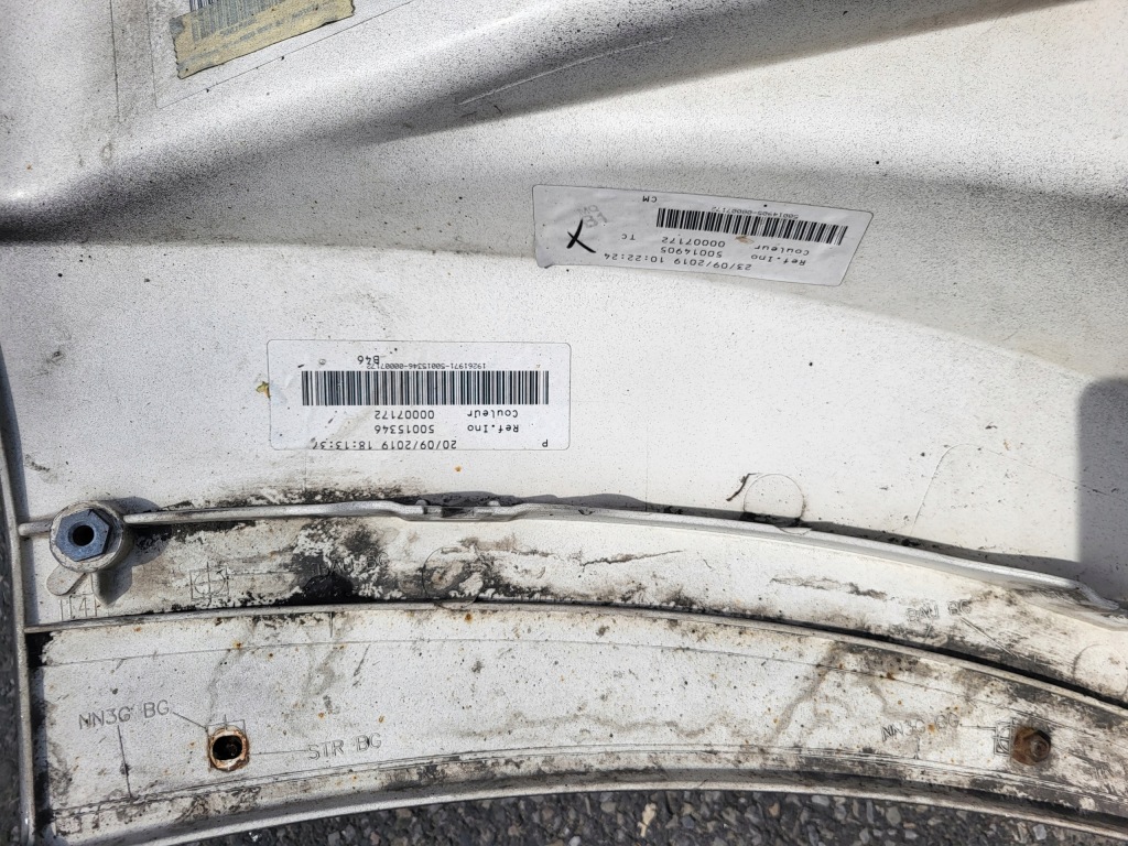 Купити Поріг підніжка підніжка підніжка ліва mercedes actros mp4 оригінальний номер