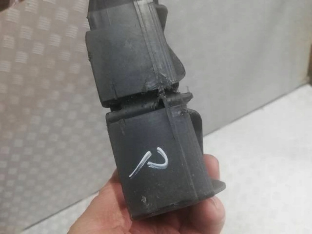 фото №3, Зона правая кронштейн smart forfour ii a453 620928591r