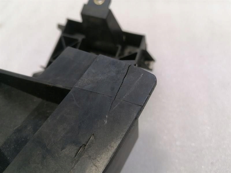 Porsche macan 95b датчик radarowy ассистент поперечина движения 8t0907568b задний  zmia с Разборки