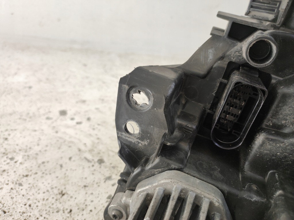 фото №11, Лампа фара full led правий перед volvo v90 ii 2 s90 iii 3 eu