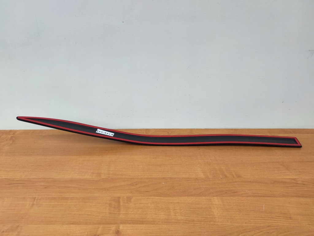 фото №2, Kia carens 4 iv правая молдинг дверь перед