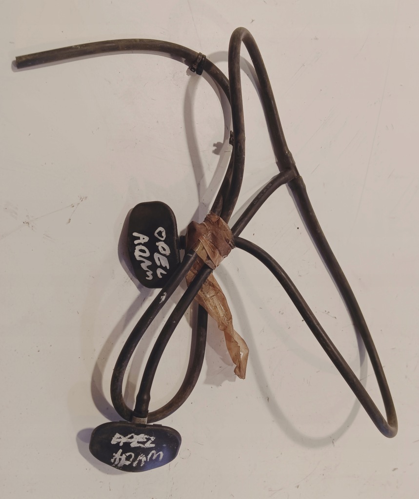 фото №1, Форсунки омивача капот opel adam