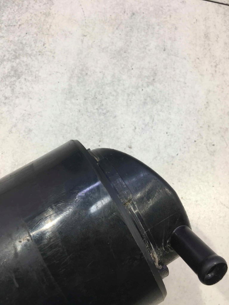 фото №9, Корпус фильтра угольный terrano ii 2.4 149500f300