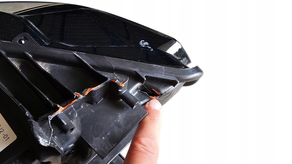 фото №11, Лампа правая перед led peugeot 308 iii t10 9849116280