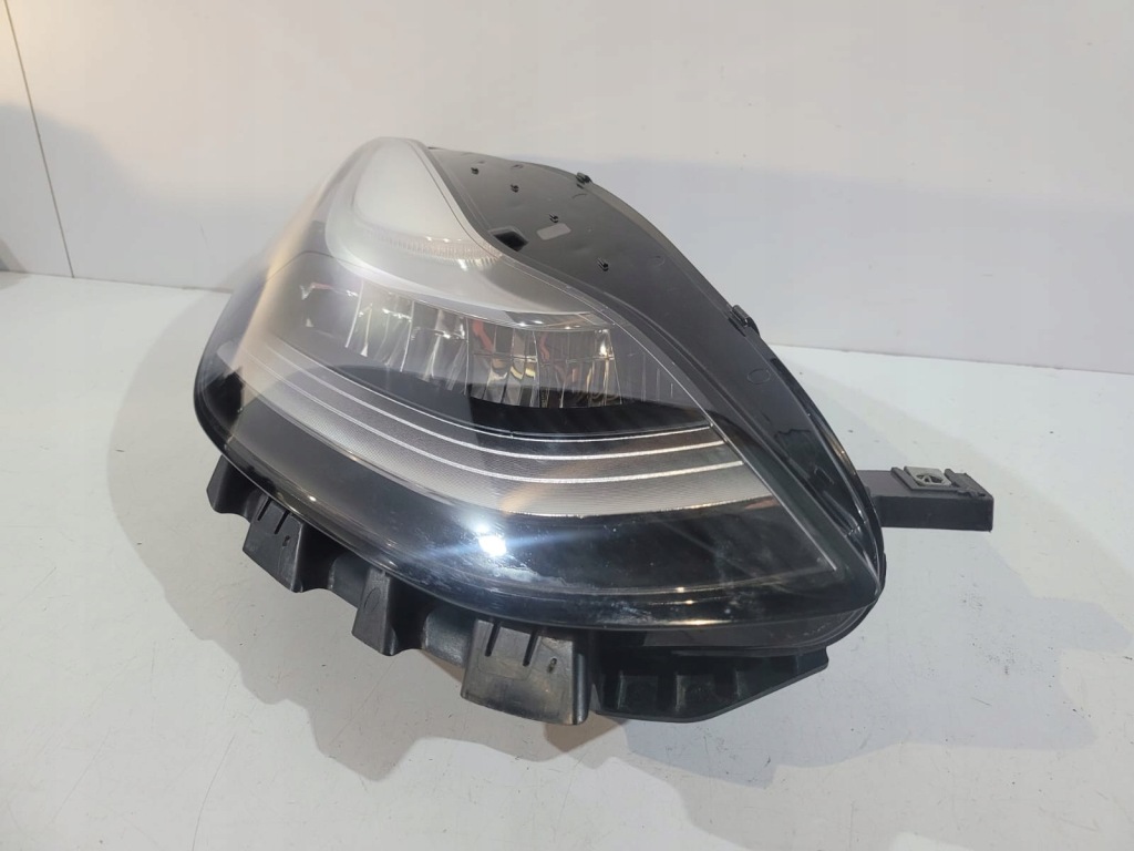 Tesla model 3 фара full led r - 13632 Ціна