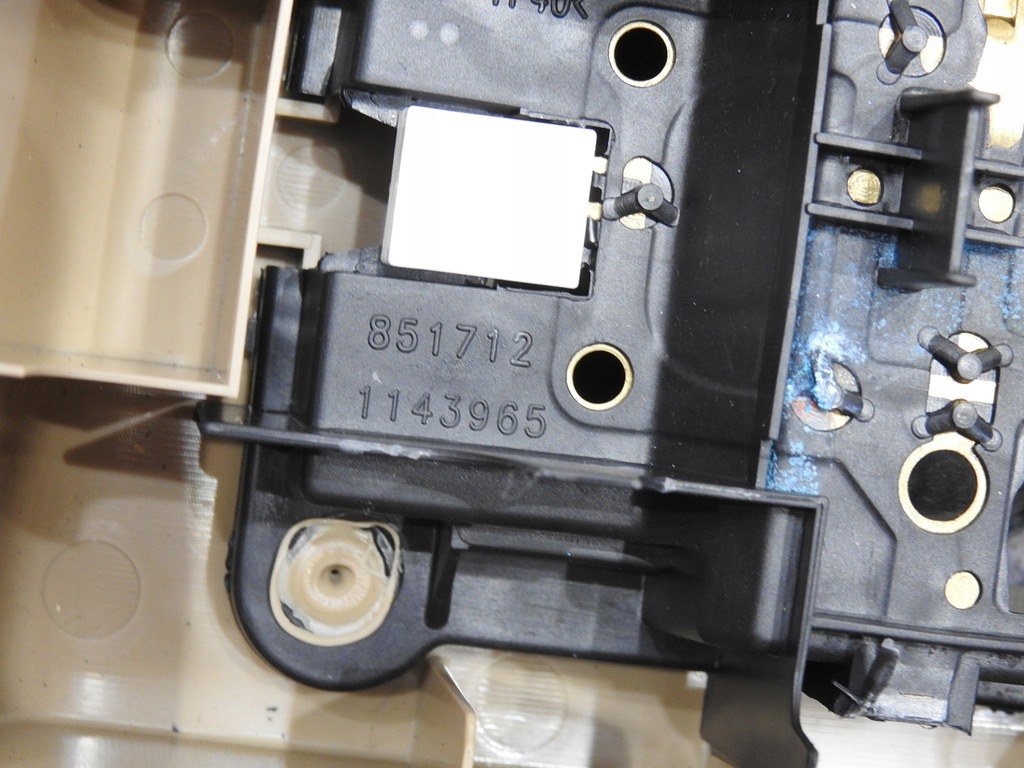 фото №11, Лампа освещение кабины chevrolet uplander