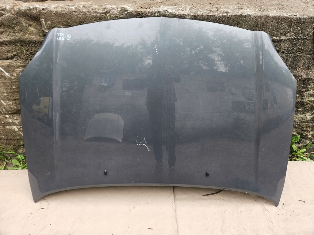 фото №1, Toyota avensis t25 03-08 капот 1e5