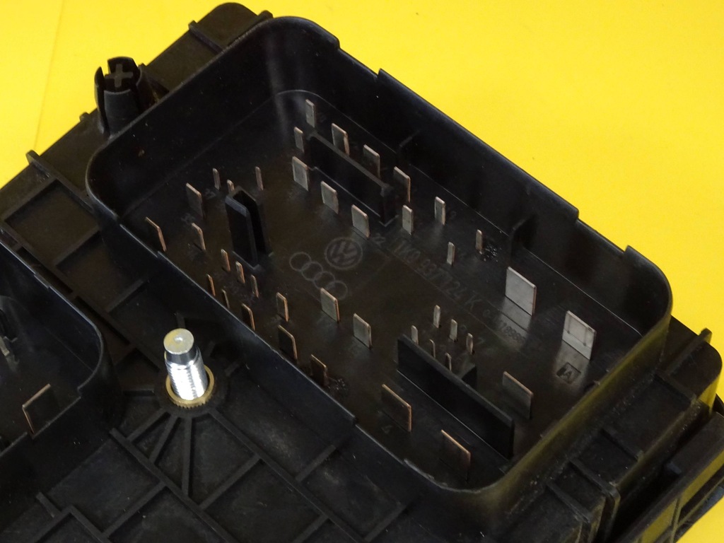 фото №7, Коробка предохранителей vw golf plus 1k0937124k nr4
