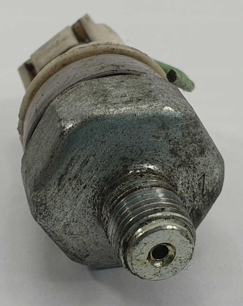 фото №2, Датчик тиску оливи mazda rx-8