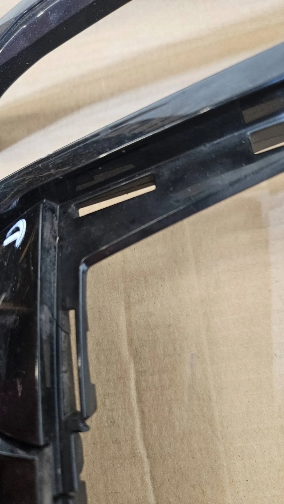 Решётка радиатора решётка радиатора решётка  радиатора bmw 2 u06 9882243-13 Доставка