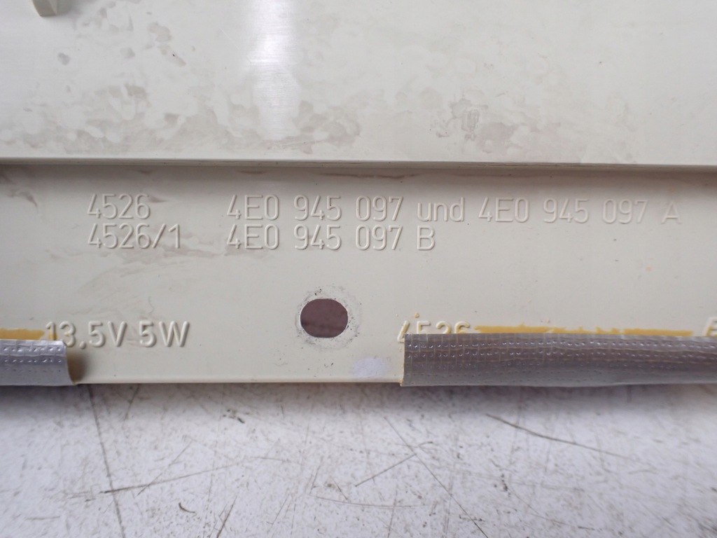 фото №6, Свет стоп торможения audi a8 s8 d3 5.2 короткий 4e0945097