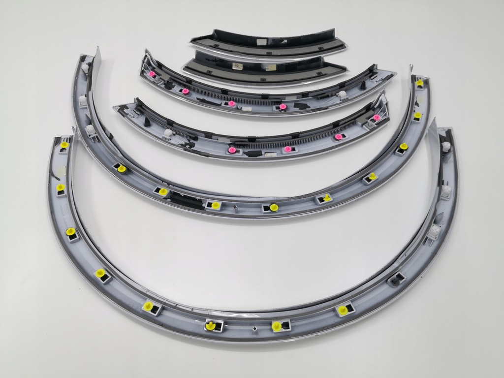 фото №5, Молдинг крила audi rsq8 sq8 4m8 kpl