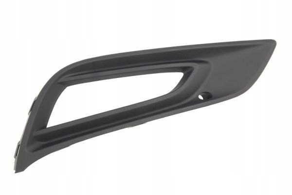 Купити Решітка радіатора бампера права opel astra k 2016-