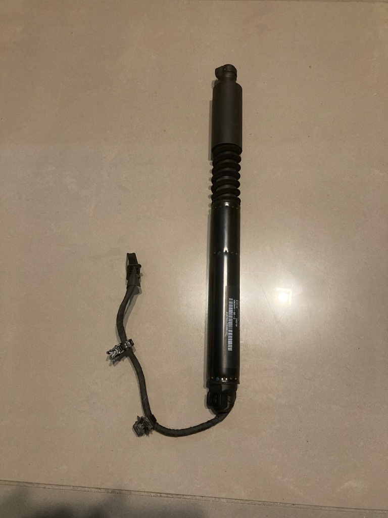 фото №1, Tesla x амортизатор підйомник двері 1063441