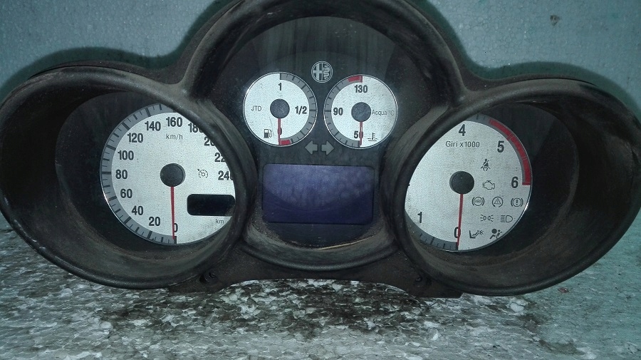 фото №1, Счетчик alfa romeo 156050197