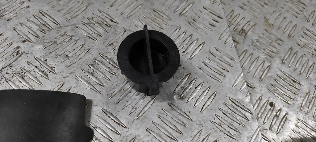 фото №1, Ford kuga 2015 escape кронштейн радіатора