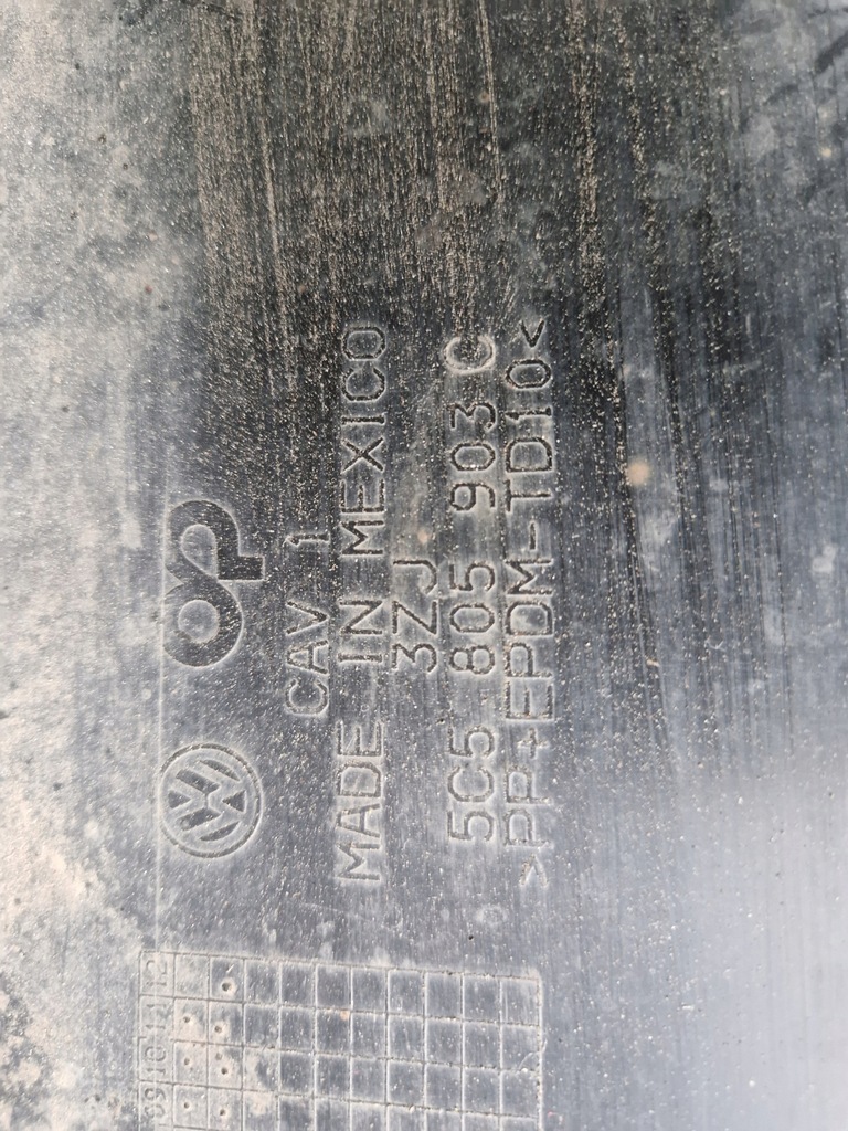 фото №13, Бампер перед передній vw beetle ii 5c 5c5805903c pdc